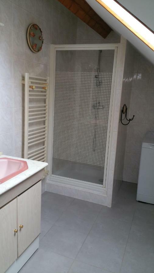 Le Mas Des Loups Arpajon Exterior photo